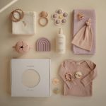 mushie Baby Wrap Carrier 100% Organic Cotton (Ivory) - الصورة 4