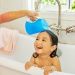 ⁦Munchkin bath Rinse Cup⁩ - الصورة ⁦3⁩