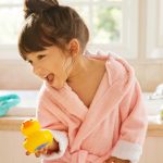 Munchkin White Hot Safety Bath Ducky - الصورة 2