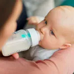  Philips Avent, Anti-Colic Bottle Set- 0+ Month - الصورة 6