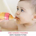 Xunyi, Silicone Baby Squeeze Nursing Bottle with Spoon - الصورة 4