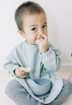 Milk it baby Sleeved Bibs - الصورة 6