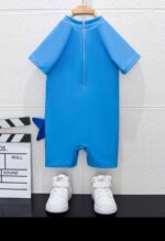 3D shark swimsuit - الصورة 2