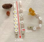 ⁦Daisy Fabric Pacifier Holder Clip⁩ - الصورة ⁦7⁩