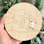 ⁦Newborn Hospital Bracelet Engraved, Laser-Cut Wood Board, Memorial Pregnancy Wristband⁩ - الصورة ⁦2⁩