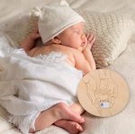 ⁦Newborn Hospital Bracelet Engraved, Laser-Cut Wood Board, Memorial Pregnancy Wristband⁩ - الصورة ⁦8⁩