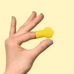 ⁦Fridababy SmileFrida the Finger Toothbrush⁩ - الصورة ⁦2⁩